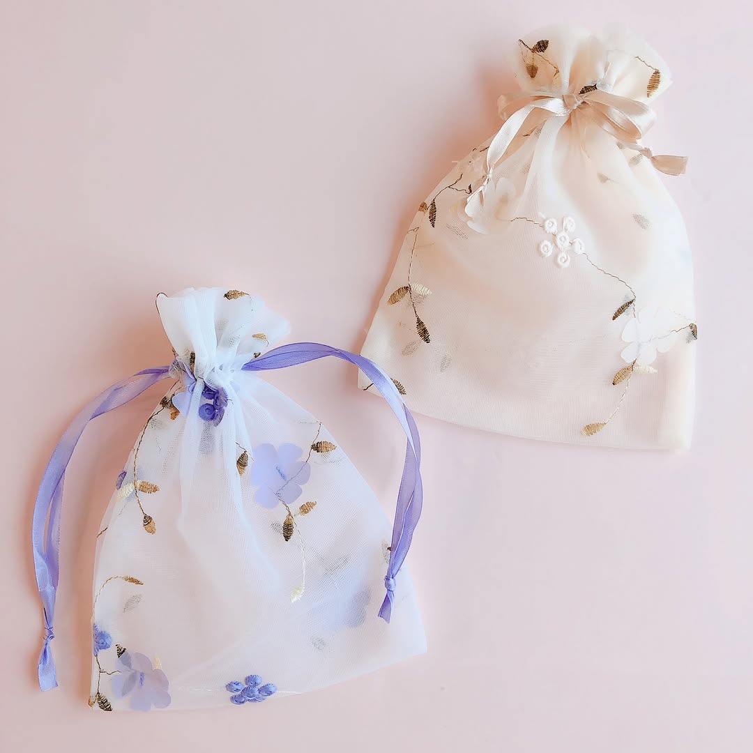 キャンドゥ チュール巾着 小花柄