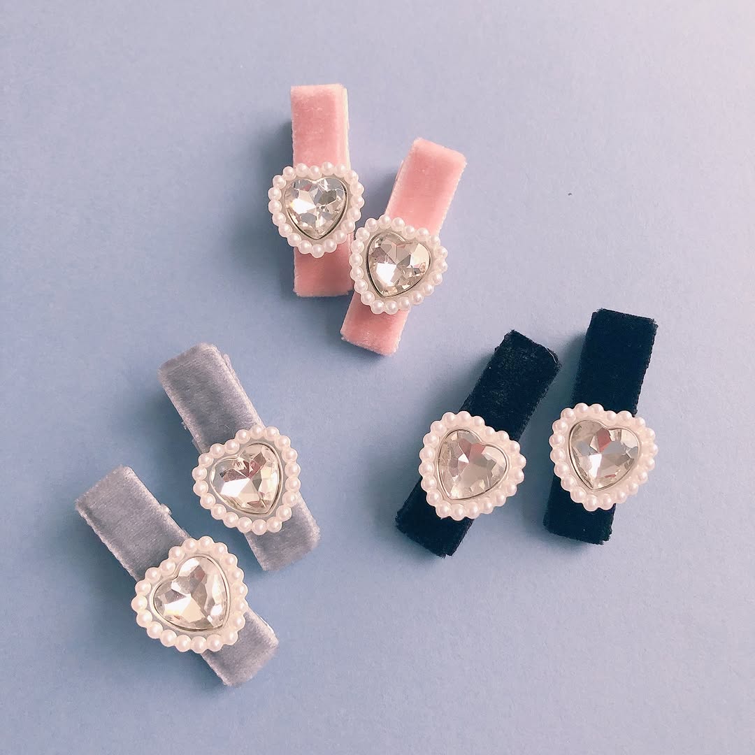 キャンドゥ ベロア ビジュー クリップ