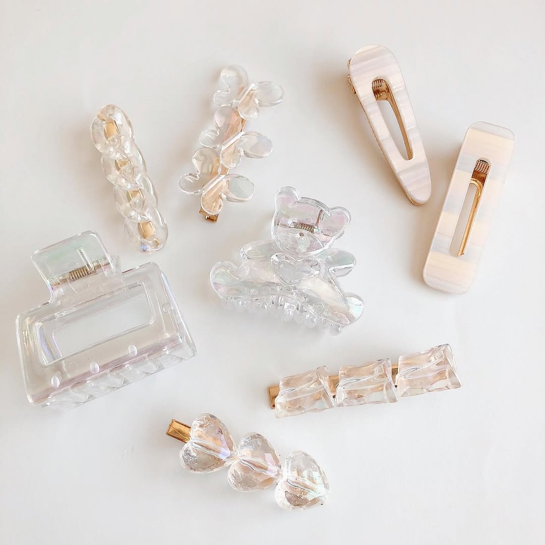 キャンドゥのオーロラヘアアクセサリー