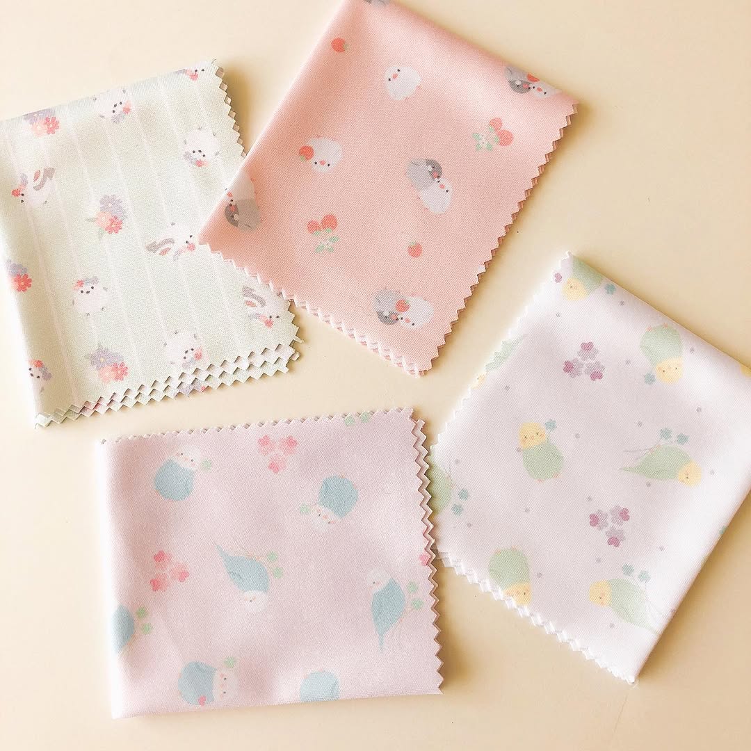 キャンドゥの抗菌眼鏡拭き シマエナガ・インコ・文鳥デザイン