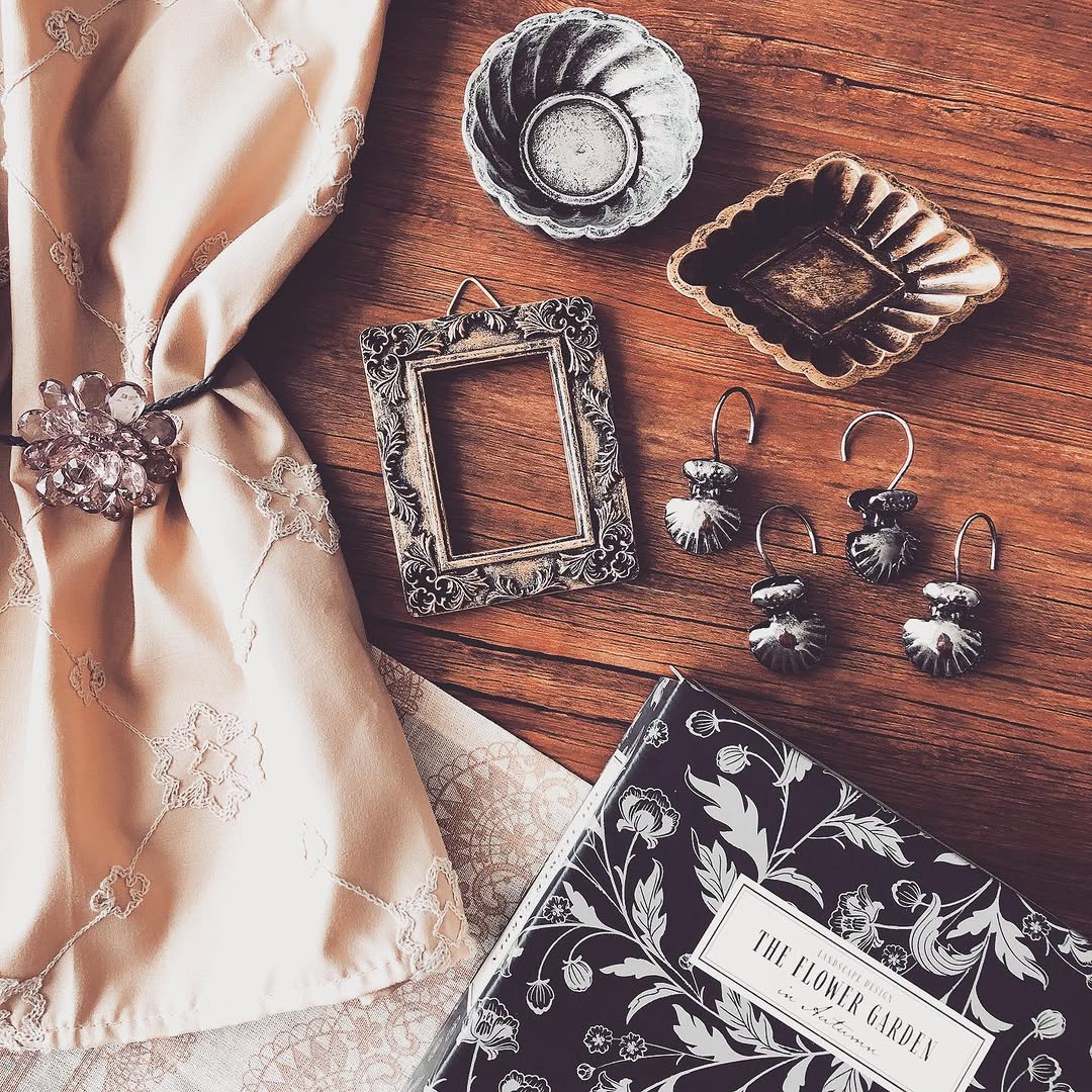 キャンドゥのアンティーク風インテリア雑貨シリーズ