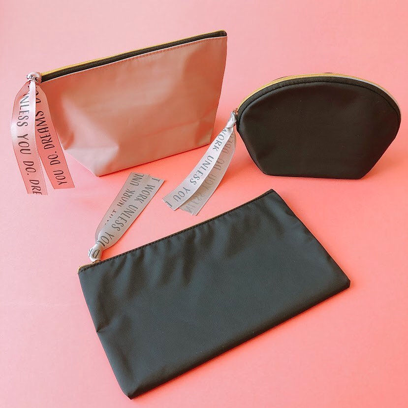 キャンドゥ リボンテープポーチ