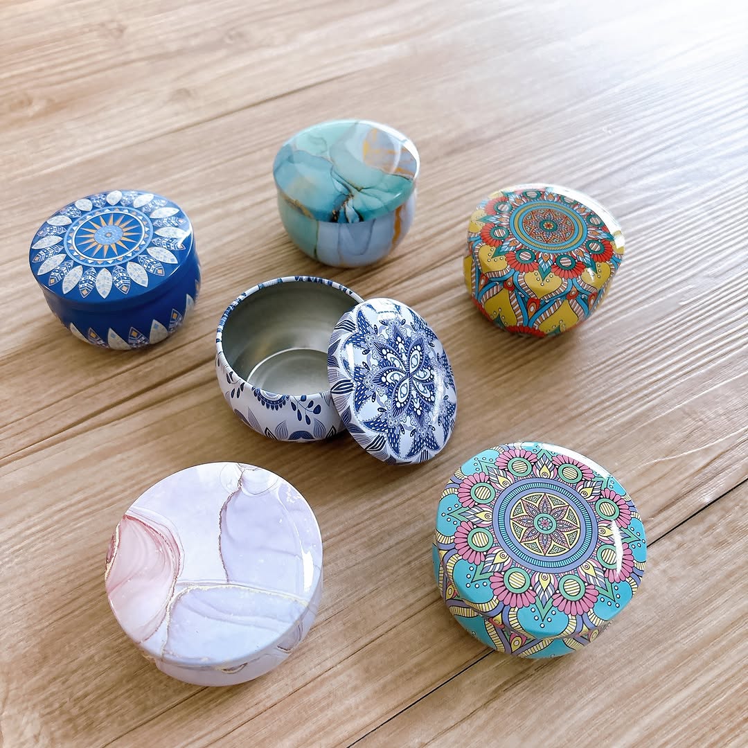 キャンドゥ デザイン缶 小物入れ