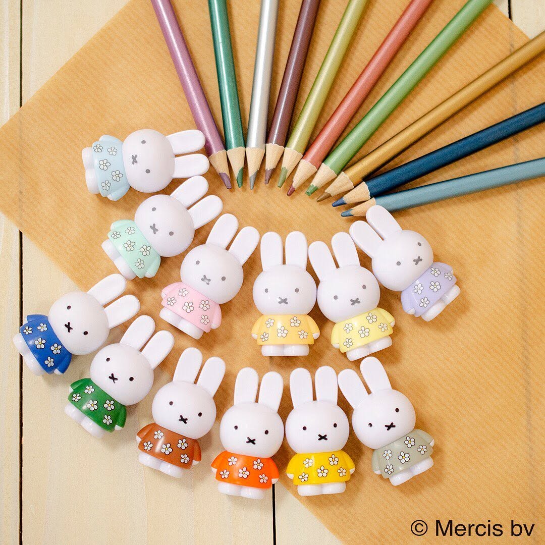 ミッフィーテトラフィビッツ花柄